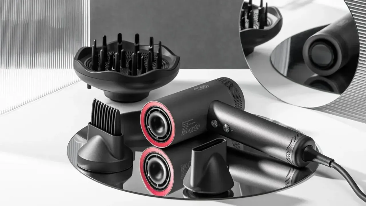 Beleza Inteligente: Como Dispositivos e Tecnologia Estão Mudando a Rotina de Cuidados Capilares em 202